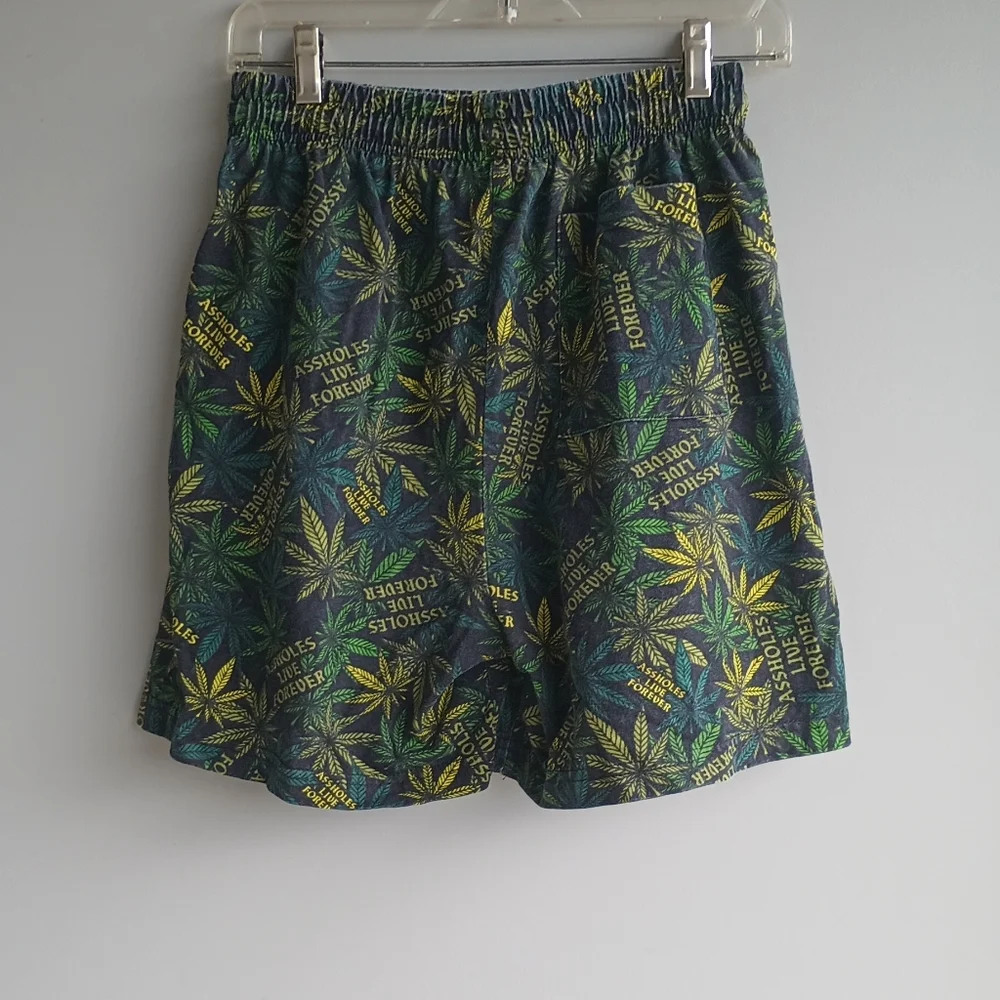 ALF - Picture 4 of 8